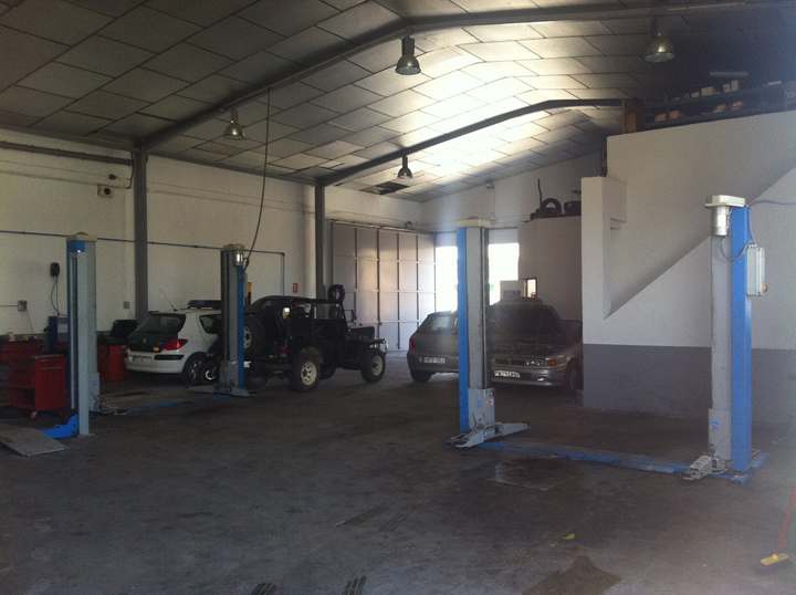Peugeout Santanyi, Car workshop in Santanyi